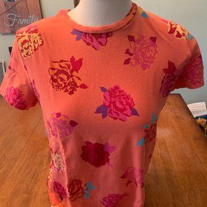 Classic and elegant short sleeve blouse